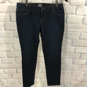J Jill 5 pocket dark blue skinny jeans.  Size 6 Petite